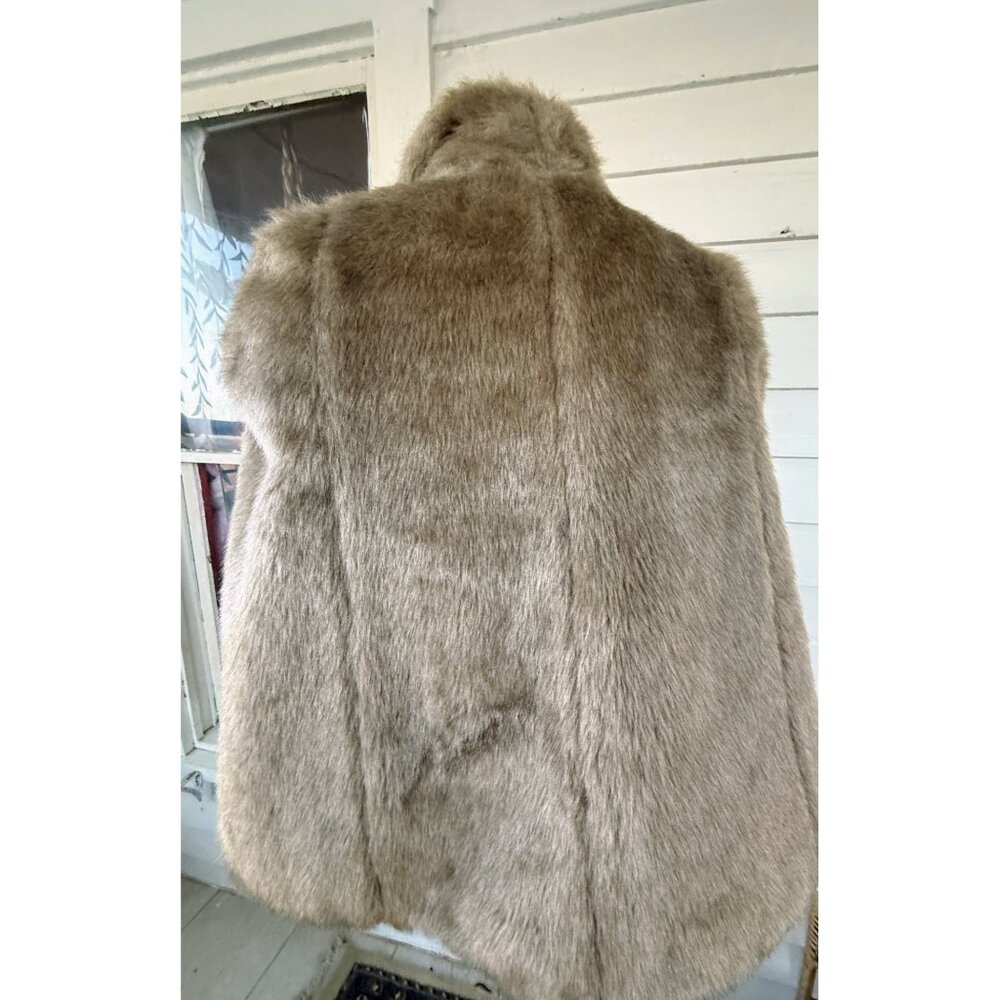 Vintage 60's Faux Fur Stole/Cape/Wrap Warm Beige - Picture 4 of 16